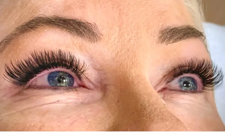 Comparison of classic, hybrid, and volume lash extensions at Iconic Brow N Lash Westfield North Lakes
